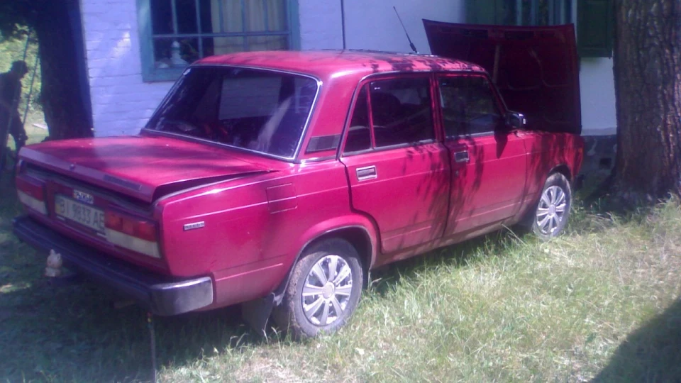 Lada 2105 ось вона, перша машина) 4