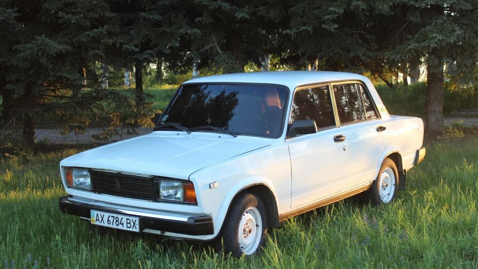 Lada 2105 Гірше лушпайки) 2