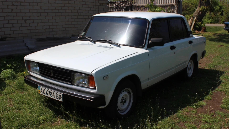 Lada 2105 Гірше лушпайки) 5