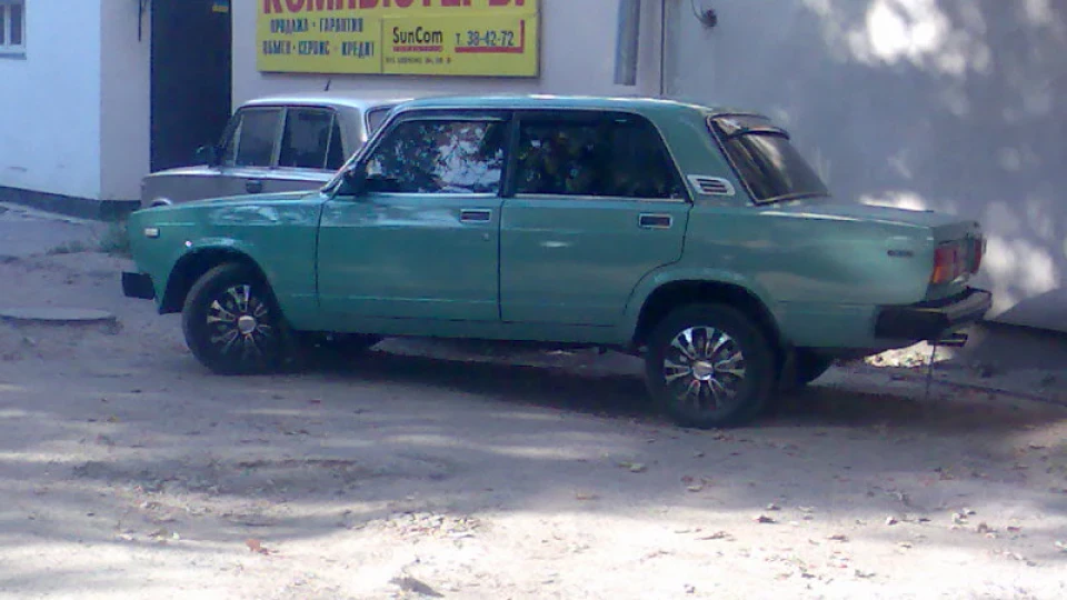 Lada 2105 зелена липа 4
