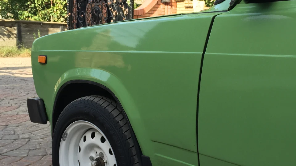 Lada 2105 Зелена Липа 3