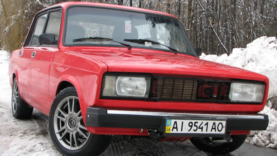 Lada 2105 жигулятор 3
