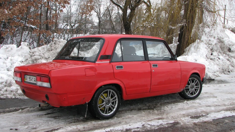 Lada 2105 жигулятор 5