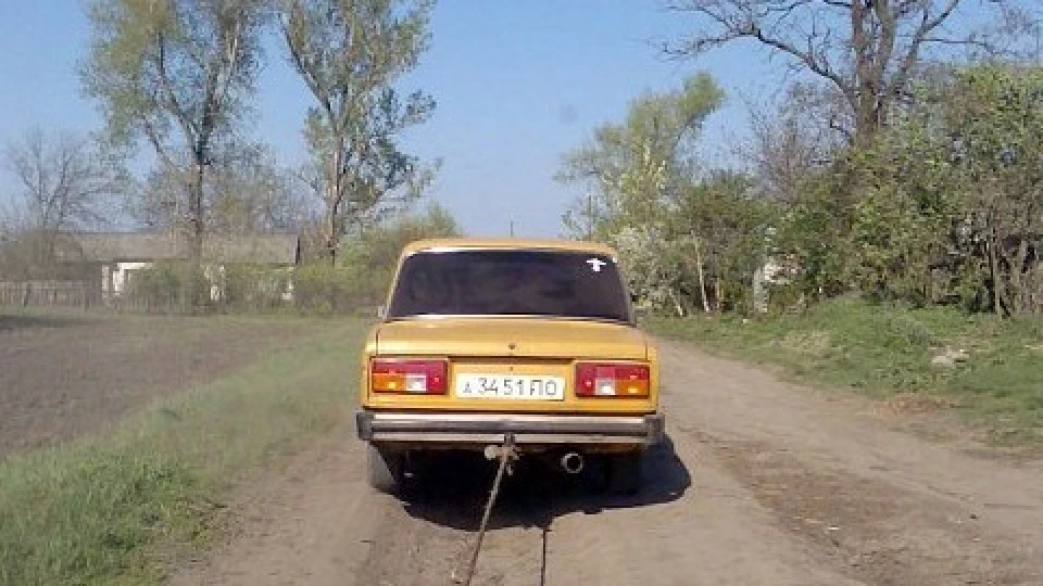 Lada 2105 жовтяк 5