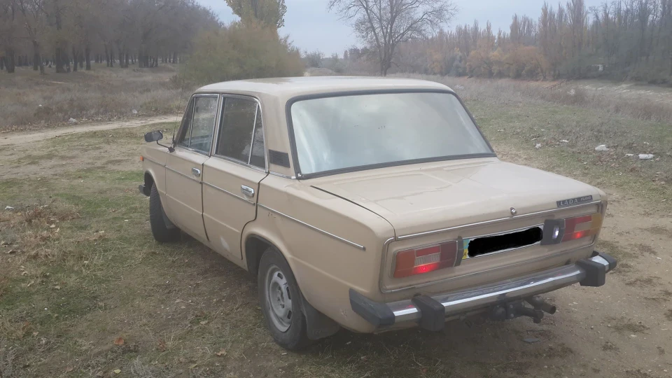 Lada 2106 4