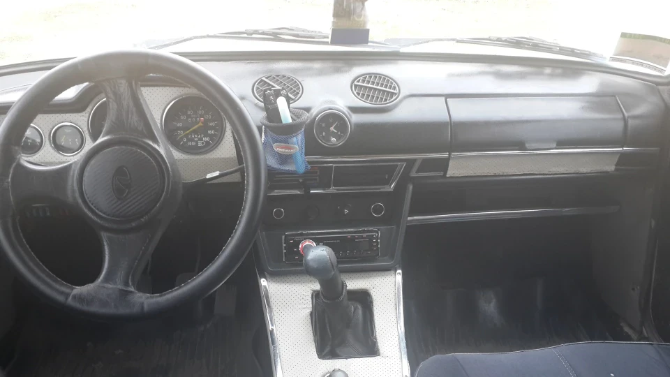 Lada 2106 5