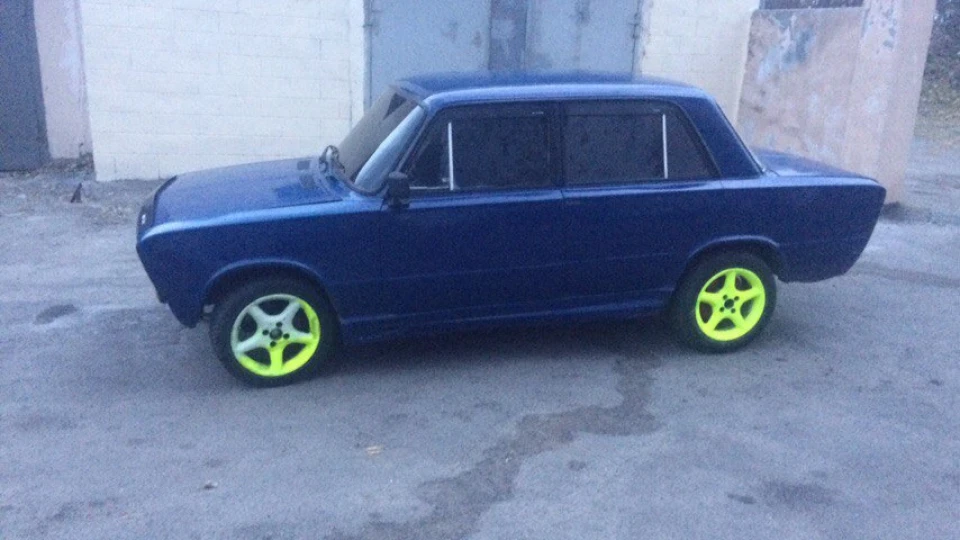 Lada 2106 5