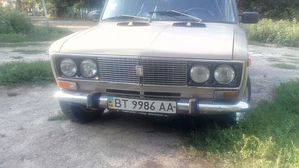 Lada 2106 2