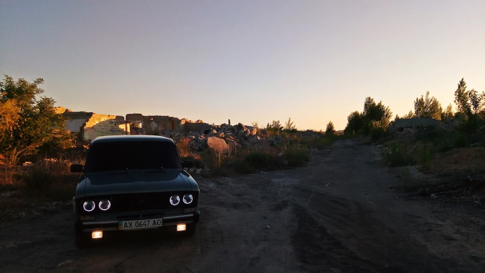 Lada 2106 4