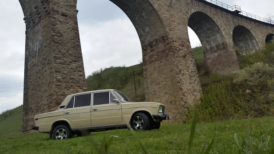 Lada 2106