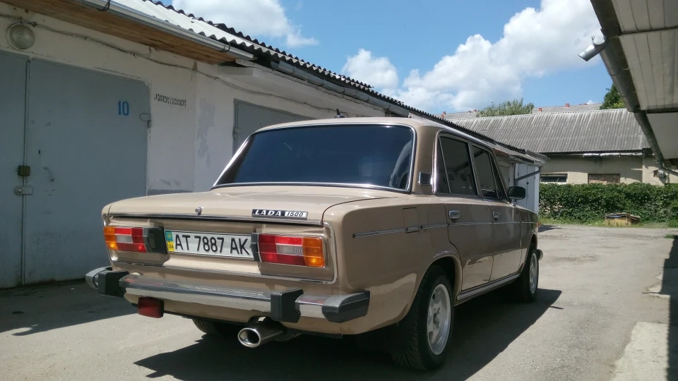 Lada 2106 3