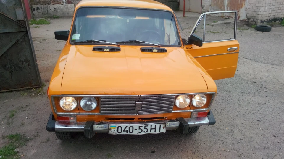Lada 2106 2