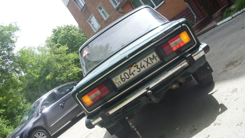 Lada 2106 2