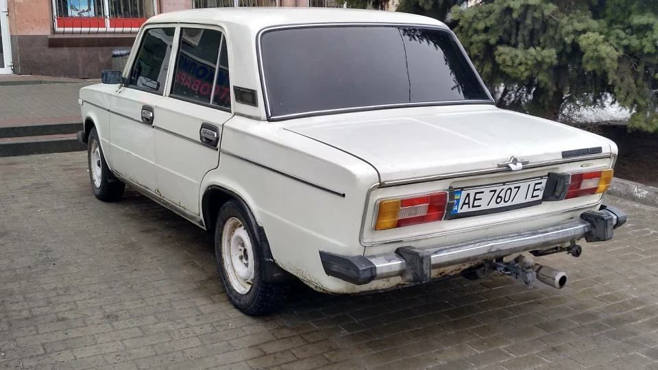 Lada 2106 2