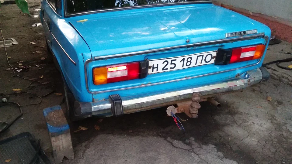Lada 2106 4