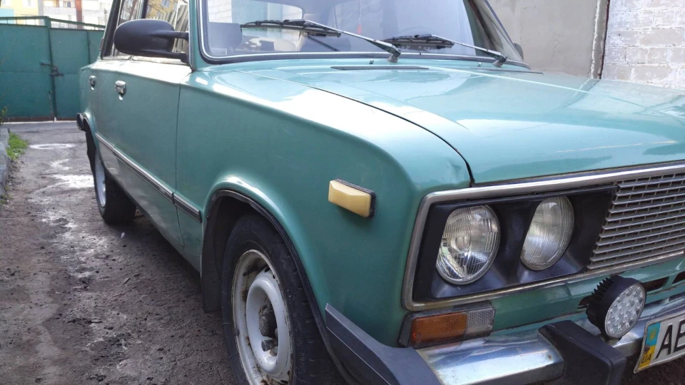 Lada 2106 2