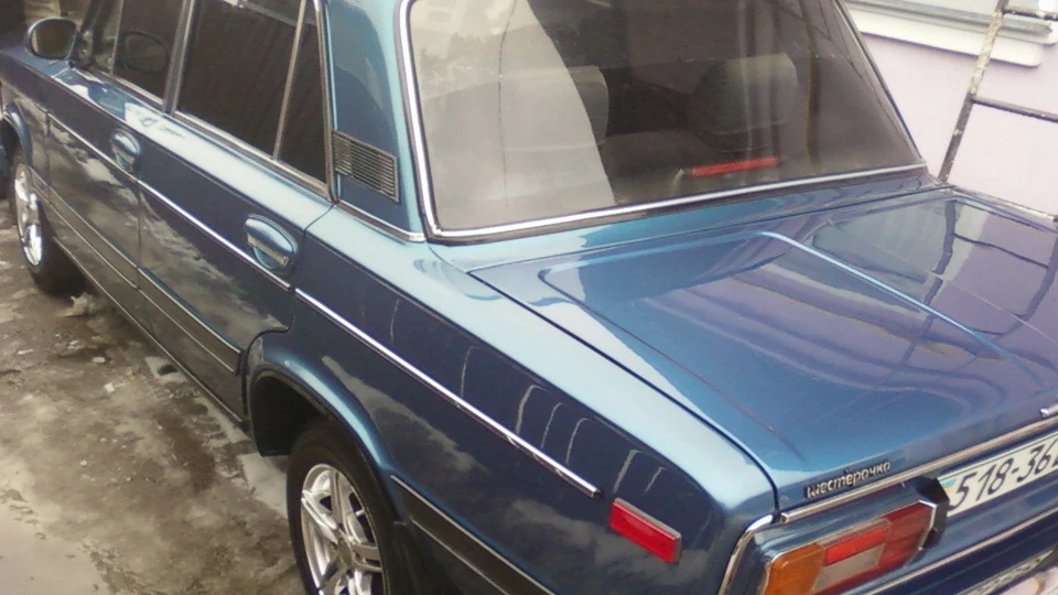 Lada 2106 2