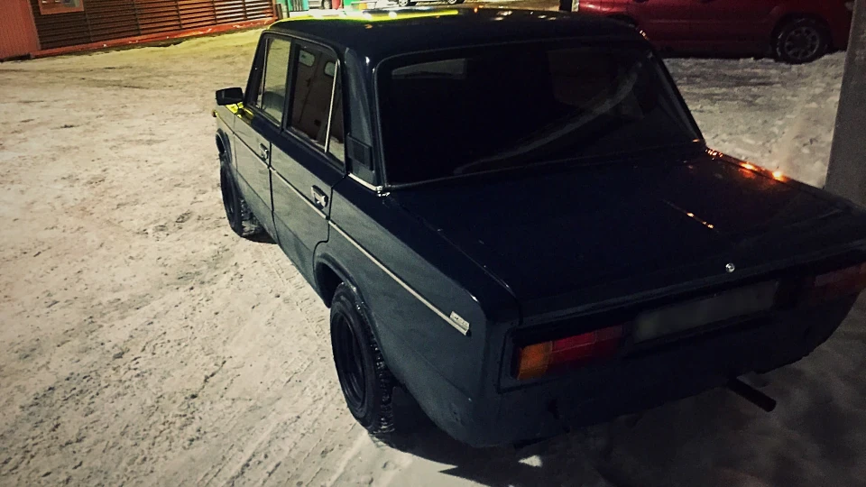 Lada 2106 4