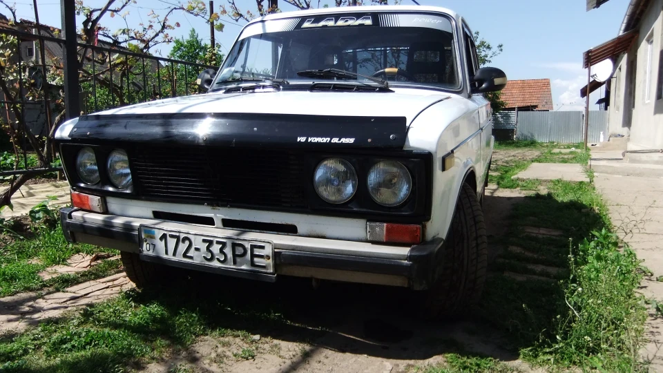 Lada 2106 2