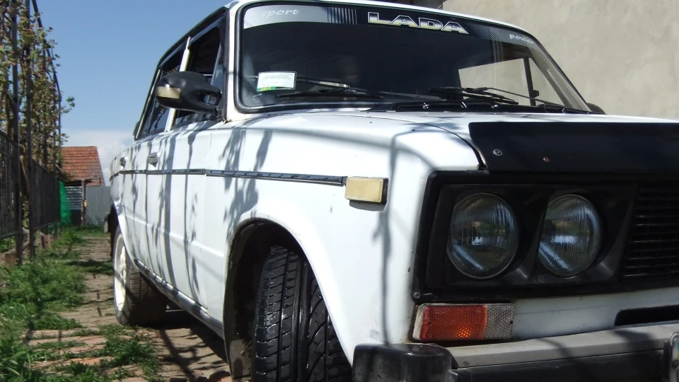 Lada 2106 3
