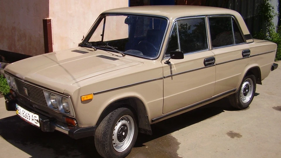 Lada 2106 2