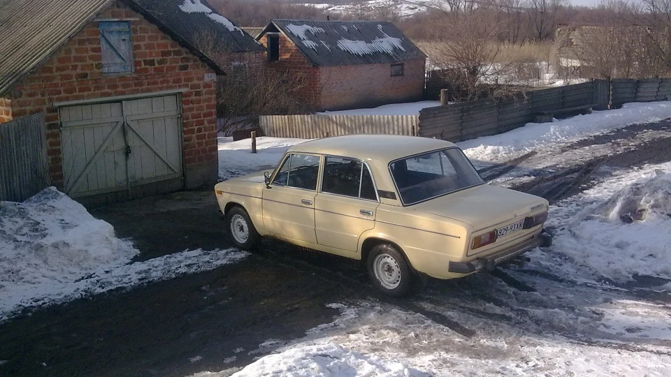 Lada 2106 2