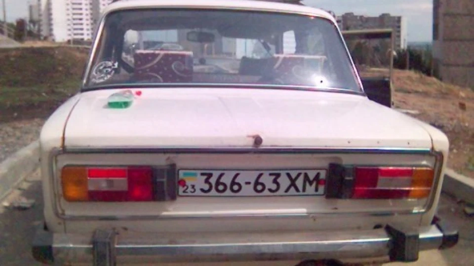 Lada 2106
