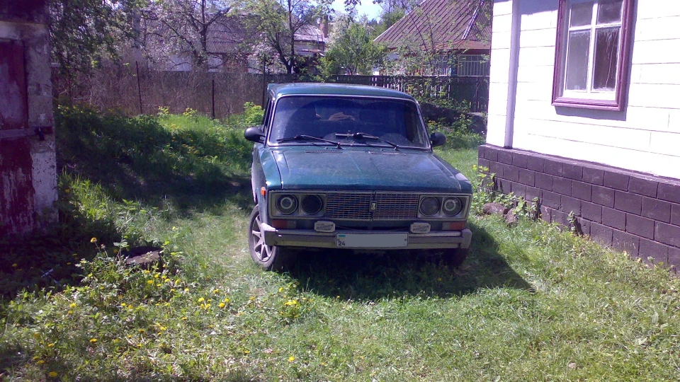 Lada 2106 4
