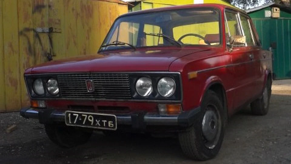 Lada 2106