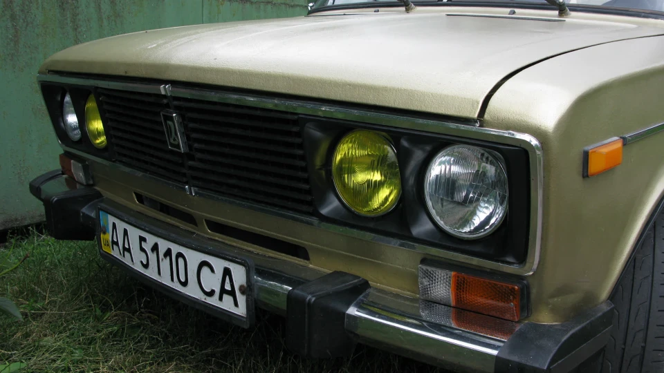 Lada 2106 2