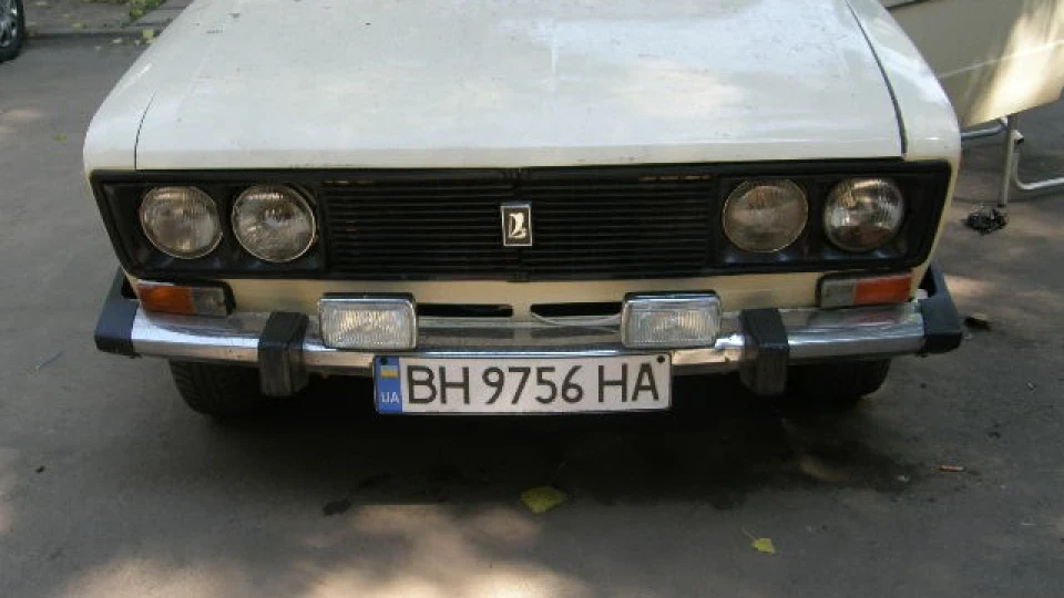 Lada 2106 2