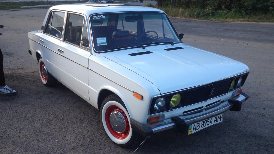 Lada 2106 2