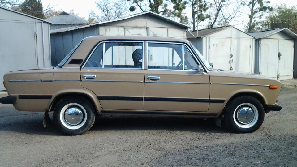Lada 2106 2