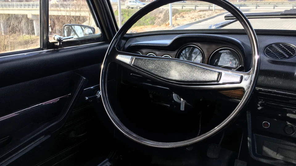Lada 2106 4