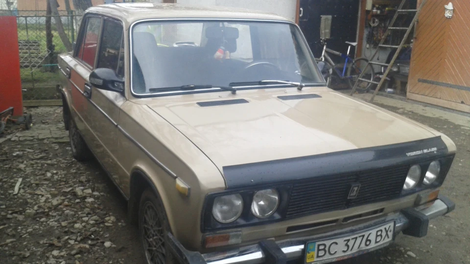 Lada 2106 2