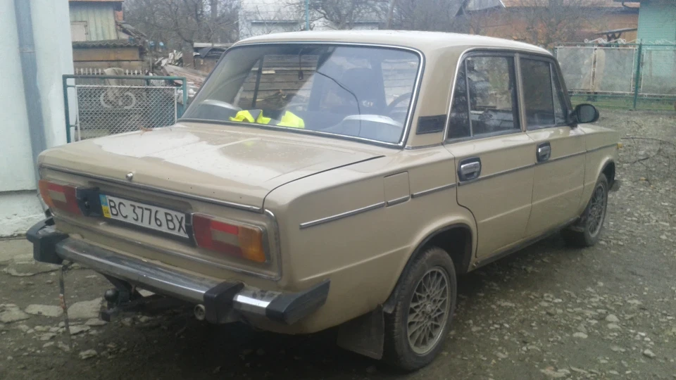 Lada 2106 5