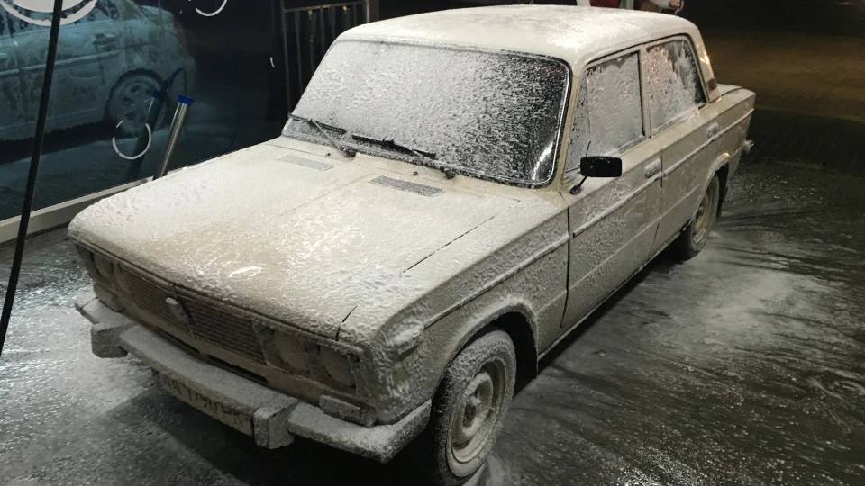 Lada 2106 4