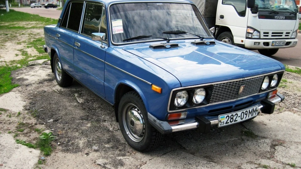 Lada 2106 2