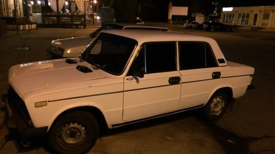 Lada 2106 4