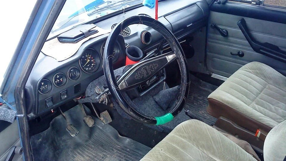 Lada 2106 5