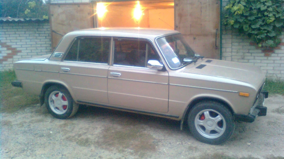 Lada 2106 2