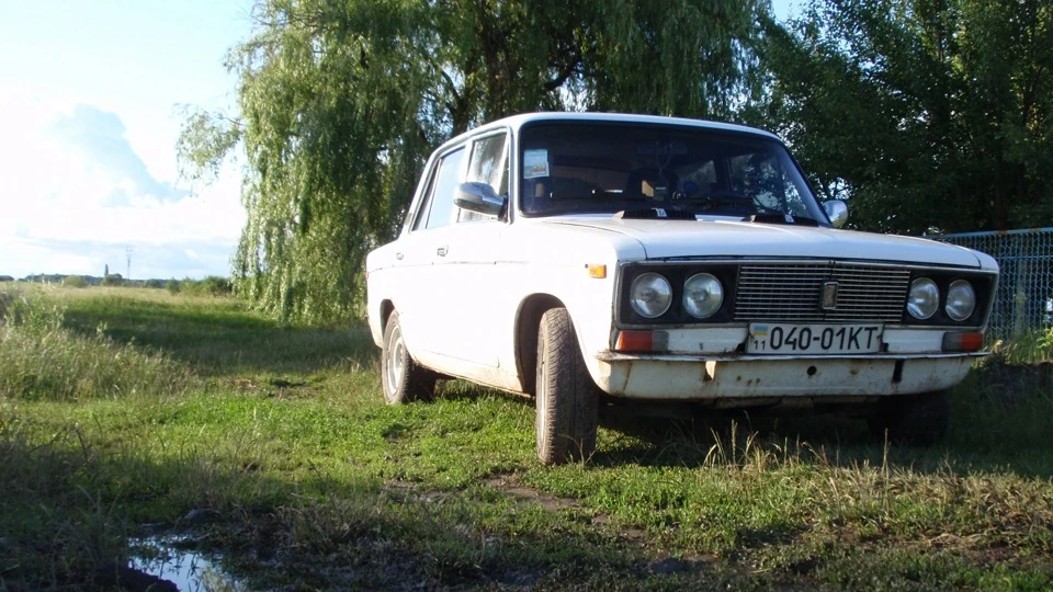 Lada 2106 2