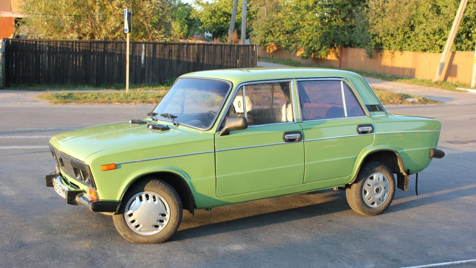 Lada 2106 2