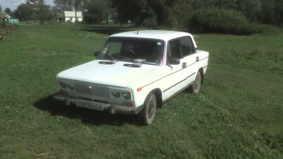 Lada 2106 4