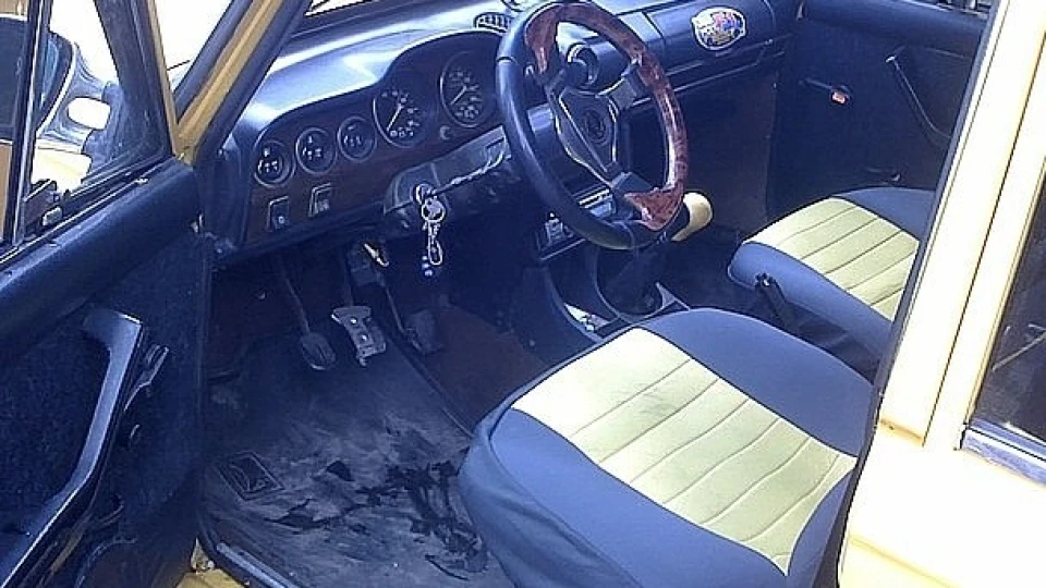 Lada 2106 4