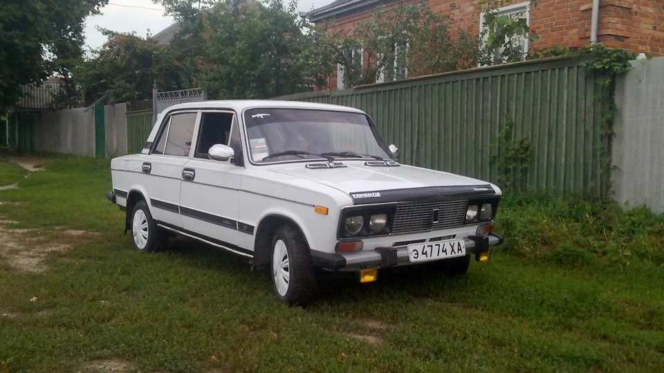 Lada 2106 2