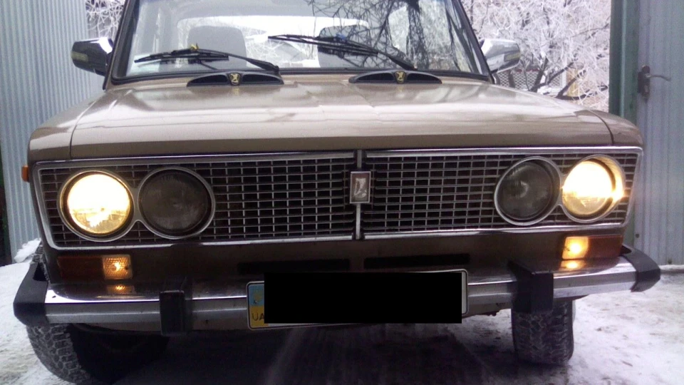 Lada 2106 4