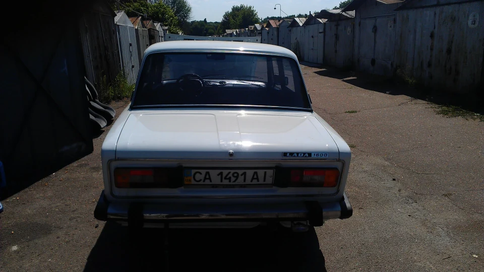 Lada 2106 2