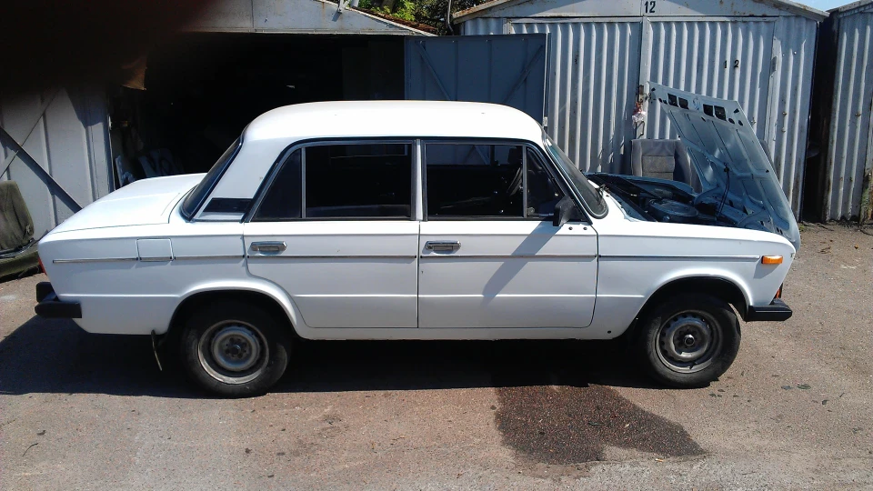 Lada 2106 3