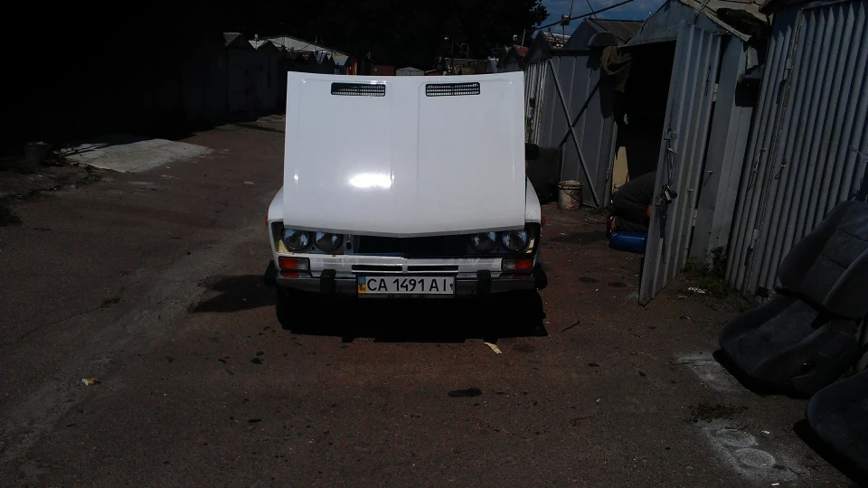 Lada 2106 4